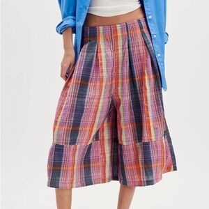 NWT $98 Free People Ivy cropped pull-on  Culotte Pink Plaid XL